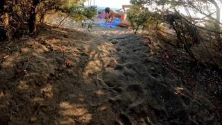 SLUTTY BEACH ANAL👌 AND HANDJOB: fingered and teased publicly