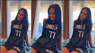Eighteen-year-old Mia gets me jizzing twice before I cum
