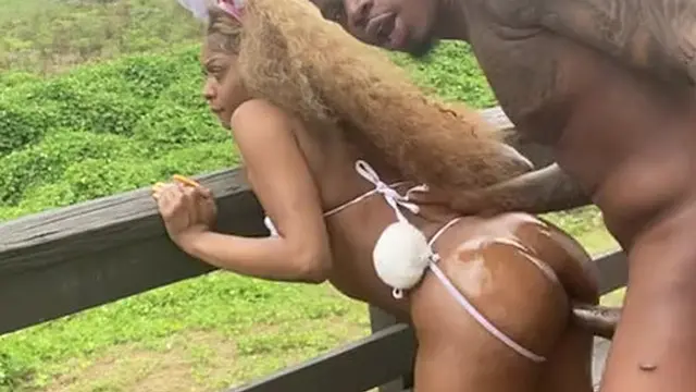 Kashofficials gets pounded outside by GucciThirdLeg girthy BBC