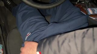 Outdoor fun walking and quick handjob in car with big cock🍆 cumshot, soft hands