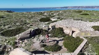 jupette, sucette et levrette version exhib en bord de mer