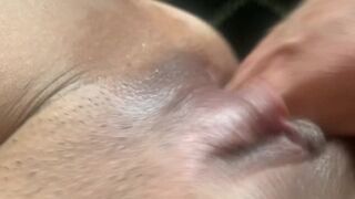 SlutWife fingered deepthroats and squirts