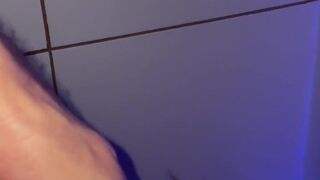 Gozei gostoso no pau do meu amigo ????????????‍↕️
