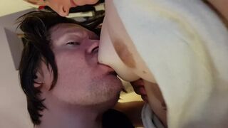 Sexy Milf wife breeds with a stranger - Her pussy is leaking with cum !!
