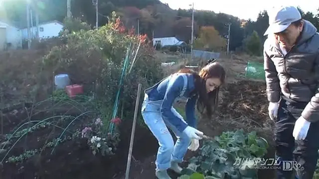 【無】ダーツ旅　田舎へ泊まろう！パート1 Maki Hojo (Leah Gotti &mdash;  Sunny Leone)