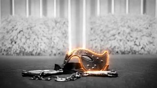 Tied MILF gets fisted her tight Pussy with black Gloves while vibrating her hard Clit to Orgasm