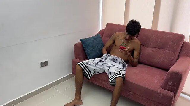 Mi gran fetiche es COGERME UNA EMBARAZADA y mi hermanastra me deja hacerlo realidad 