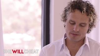 SHE CHEATS - Blonde Beauty Braylin Bailey Leaves Spouse for Counselor's Cock🌭