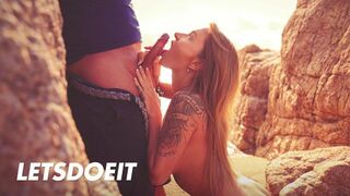 Blazing Slut Piaff Sizzles with Pussy🌮️ Fingering👉 & Dirty Blowjob