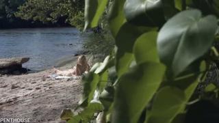 Dixie Lynn gets her beach bum hammered on - double penetration debauchery unfolds