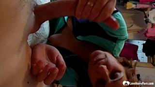 I love this stepmoms' sloppy mouth devours an erect prick intimately under lens